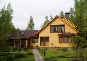Дома из клеенного бруса в Омске